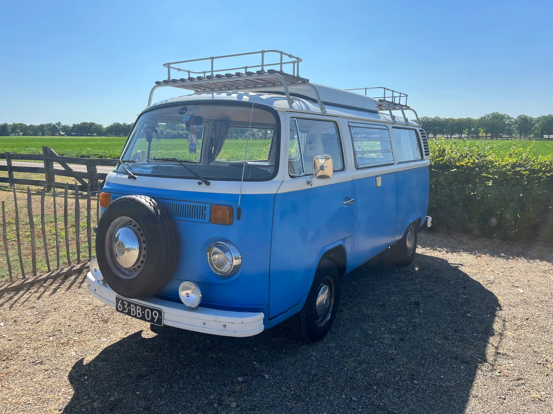 Volledig gerestaureerde Volkswagen T2B uit 1978